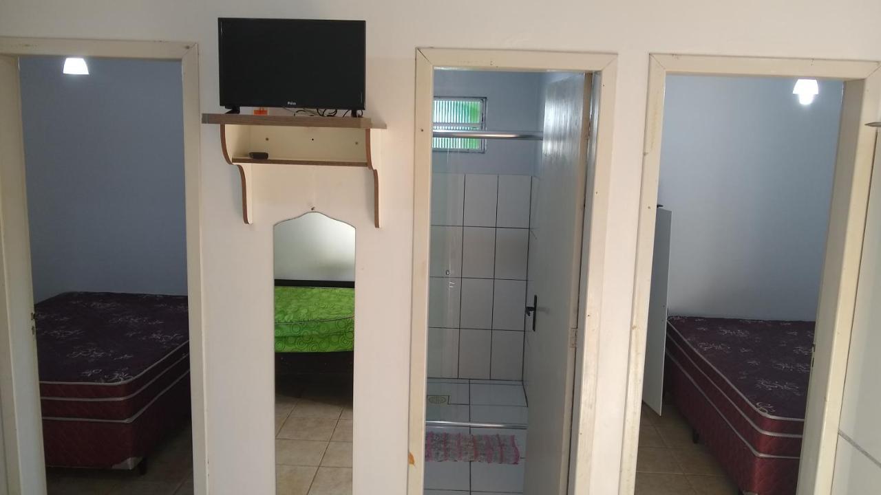 Pousada Emanuel Araranguá Buitenkant foto